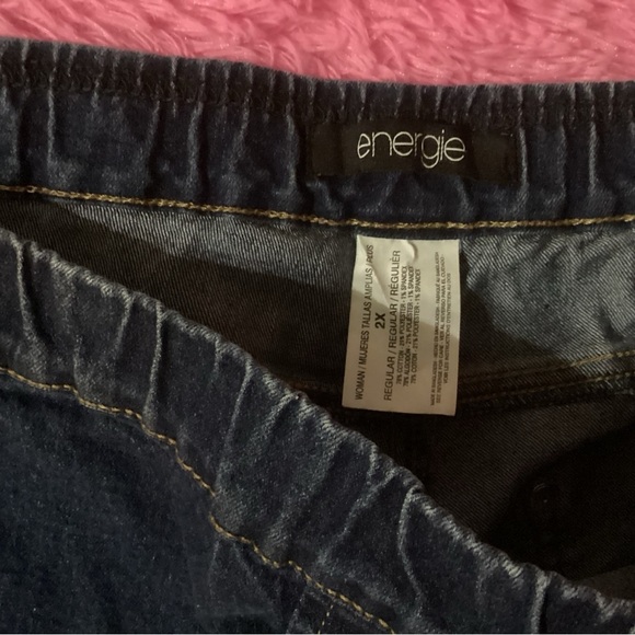 ENERGIE BRAND ELASTIC WAIST SIZE 2X, STRAIGHT LEG, DARK DENIM JEANS NO POCKETS - Picture 2 of 2